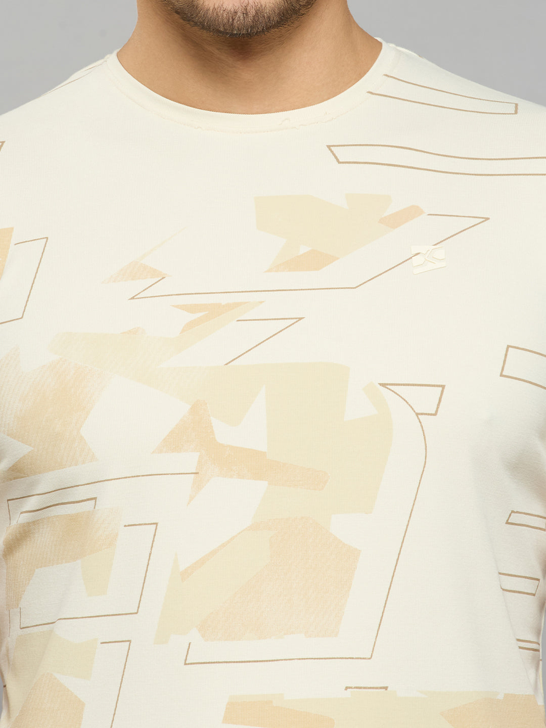 Men's Off White Printed Slim Fit T-Shirts