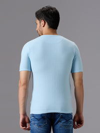 Men's Sky Blue Solid Slim Fit T-Shirts
