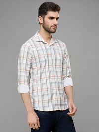 Men's Off White Checks Slim Fit Shirts