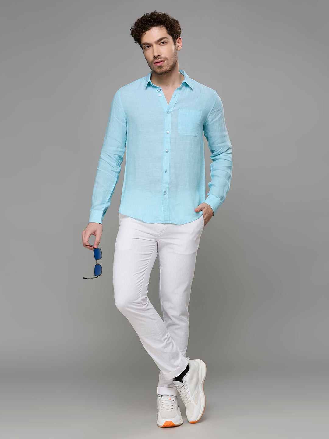 Men's Turquoise Solid Slim Fit Shirts
