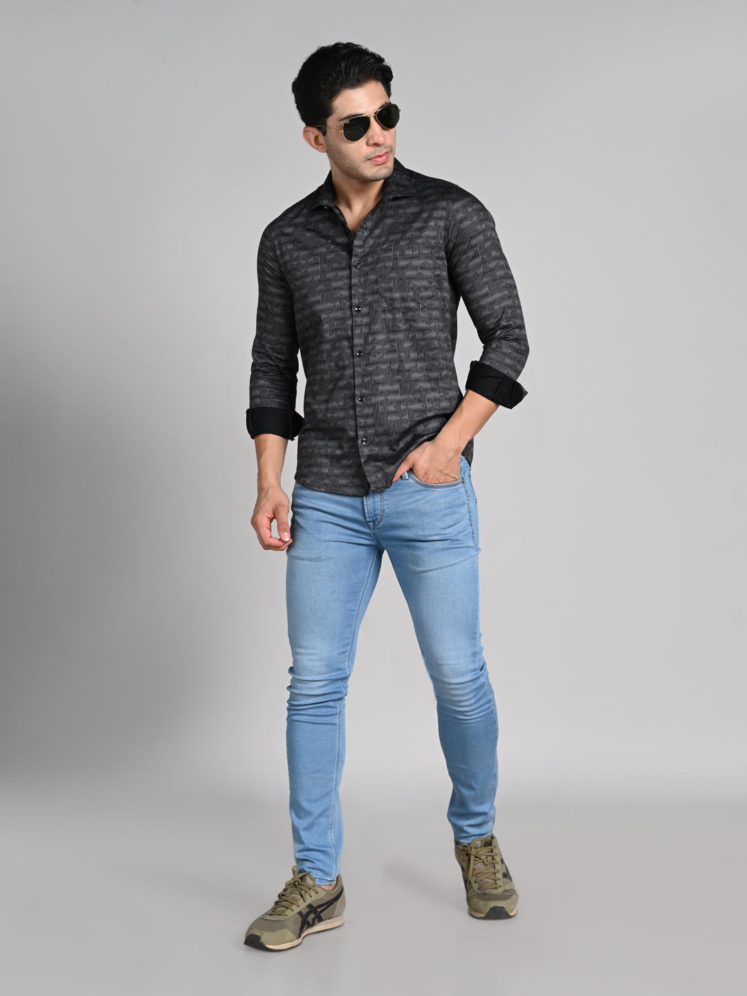 Men's Black Printed Slim Fit Shirts