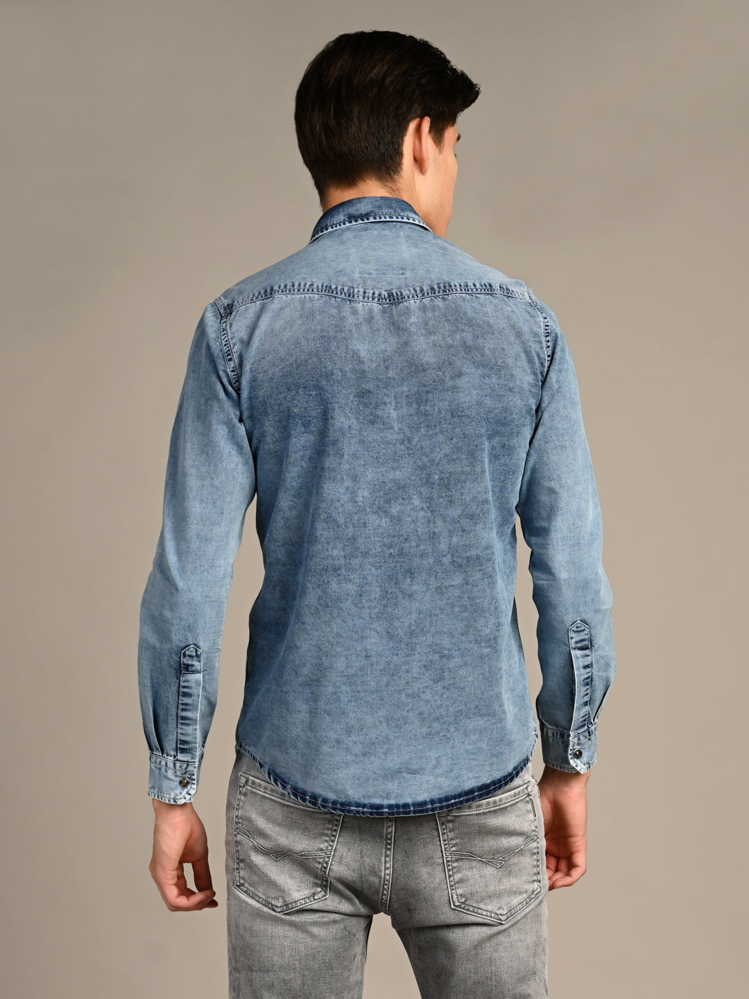 Men's Light Blue Solid Slim Fit Shirts