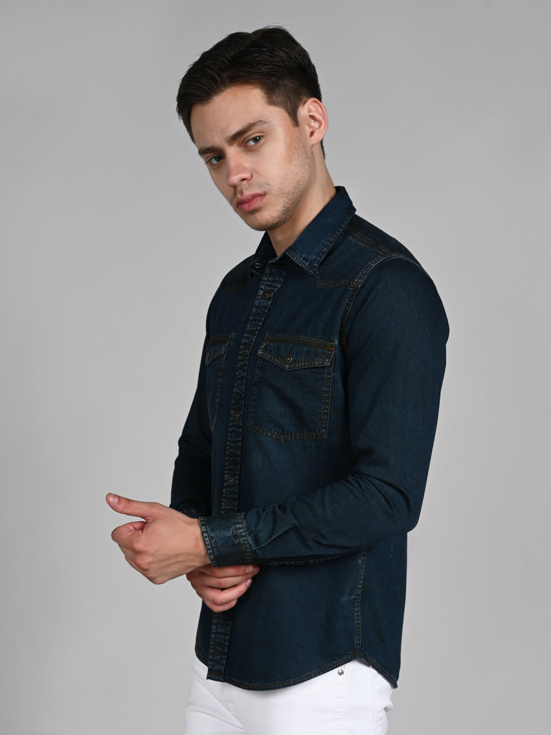 Men's Dark Blue Solid Slim Fit Shirts