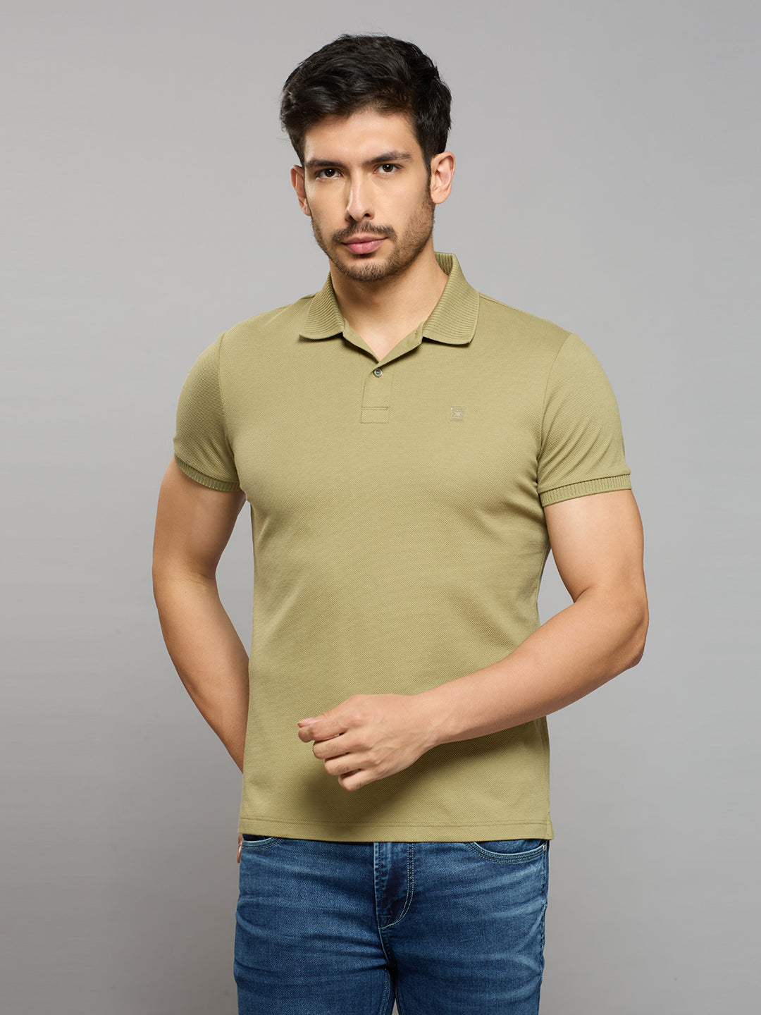 Men's Light Olive Solid Slim Fit T-Shirts