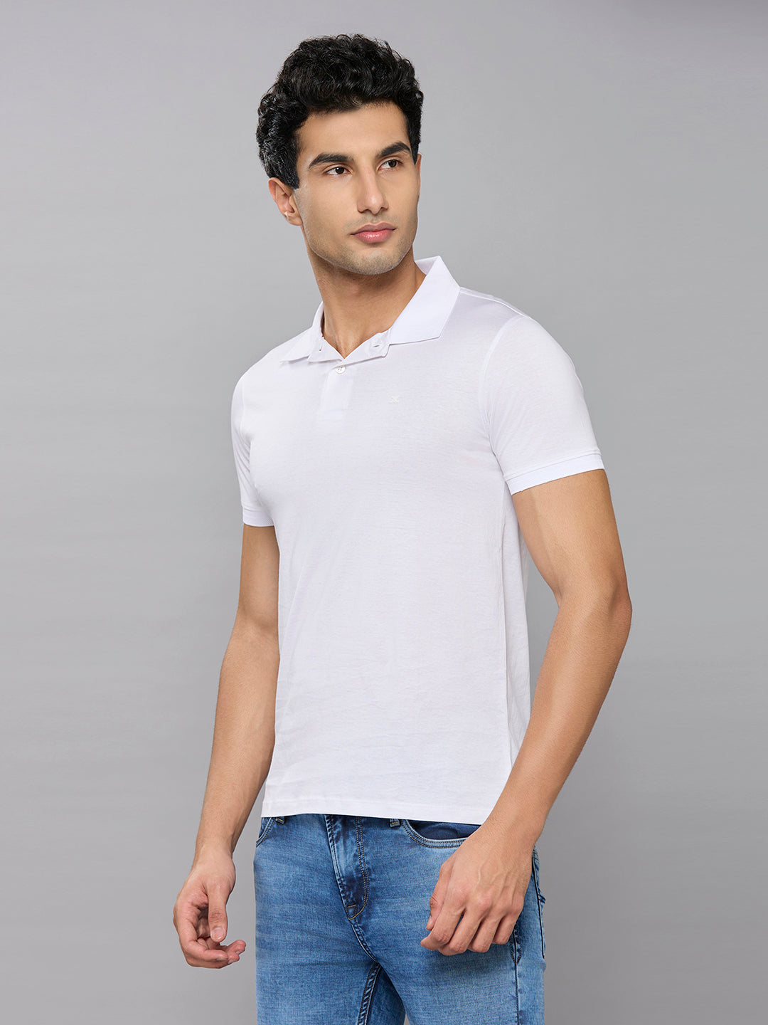 Men's White Solid Slim Fit T-Shirts
