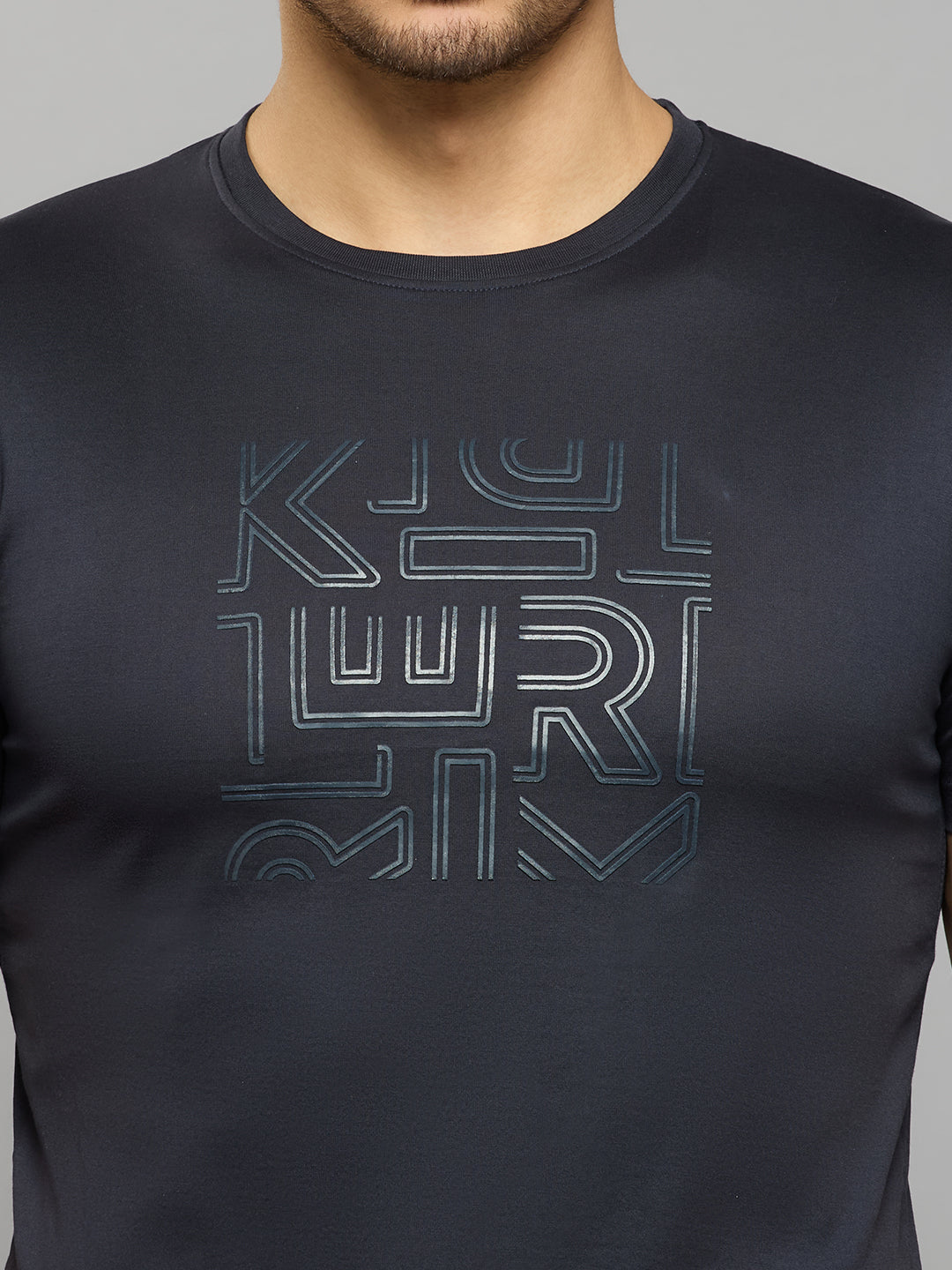 Men's Navy Solid Slim Fit T-Shirts