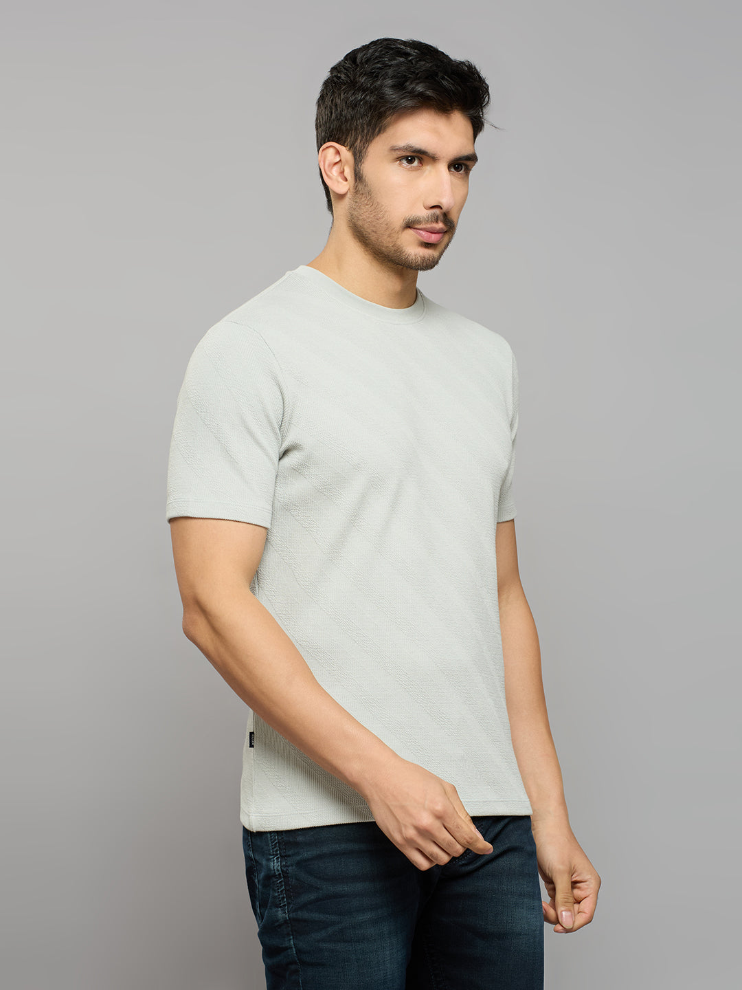 Men's Grey Solid Slim Fit T-Shirts