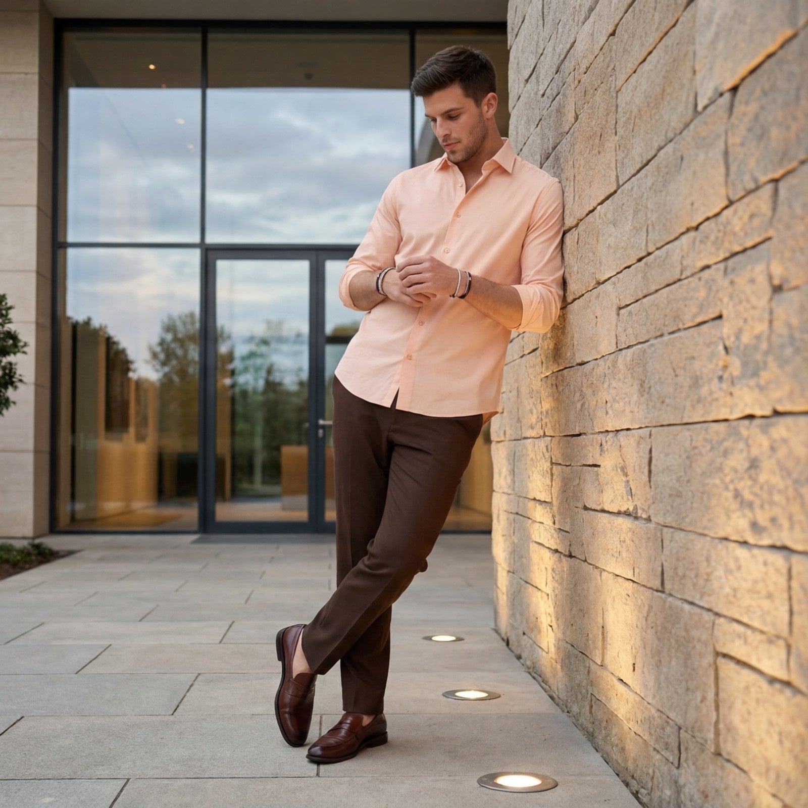 Men's Peach Solid Slim Fit Shirts