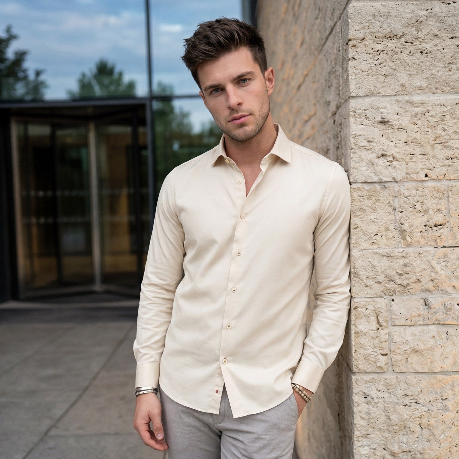 Men's Cream Solid Slim Fit Shirts