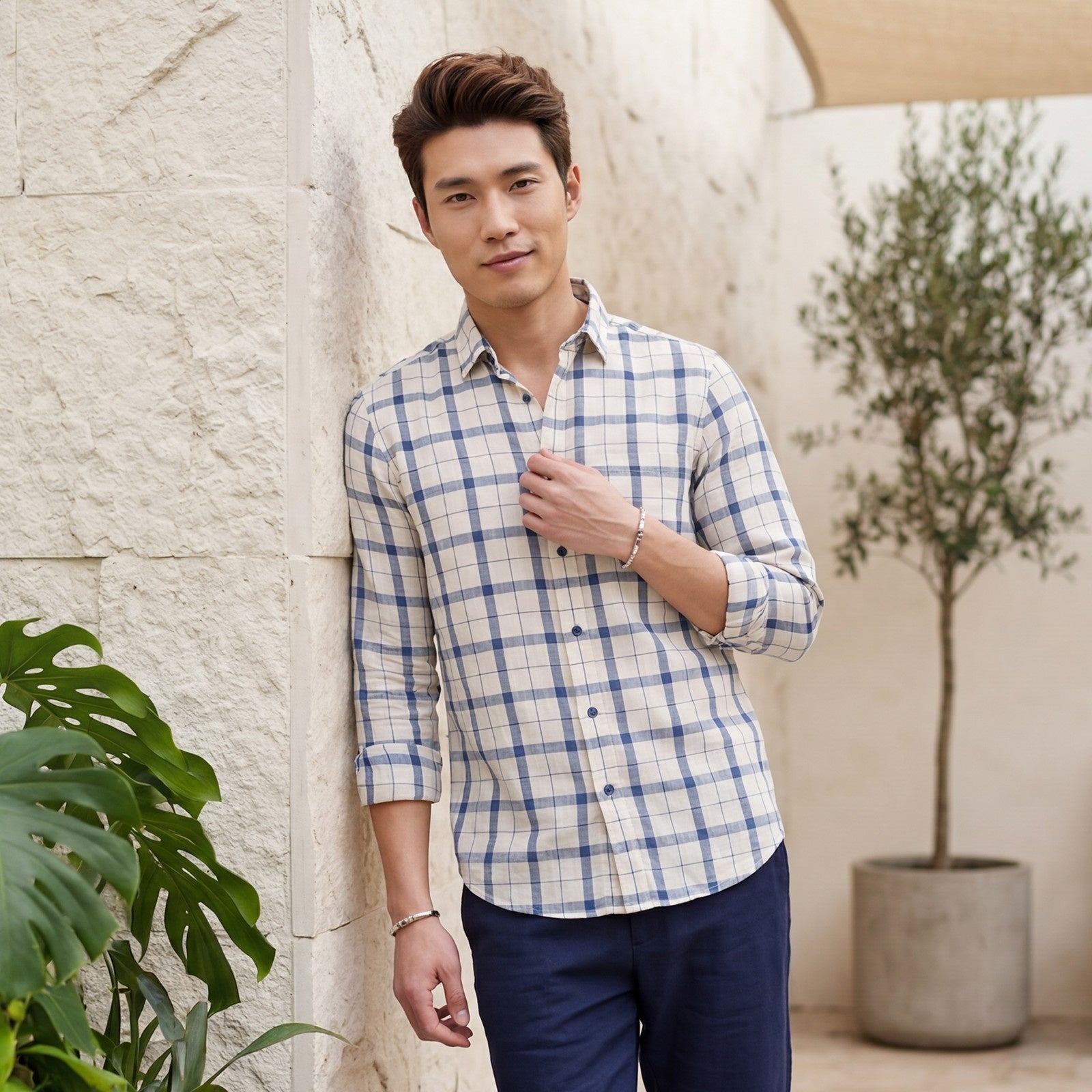 Men's Off White Checks Slim Fit Shirts