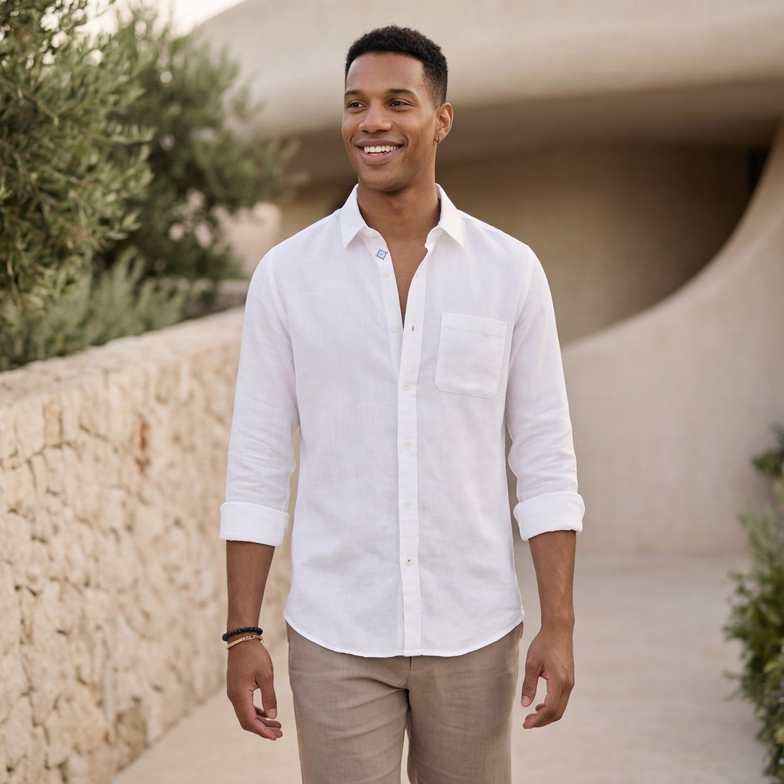 Men's White Solid Slim Fit Shirts