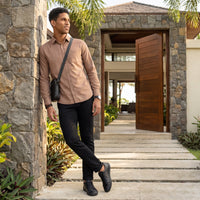 Men's Brown Solid Slim Fit Shirts