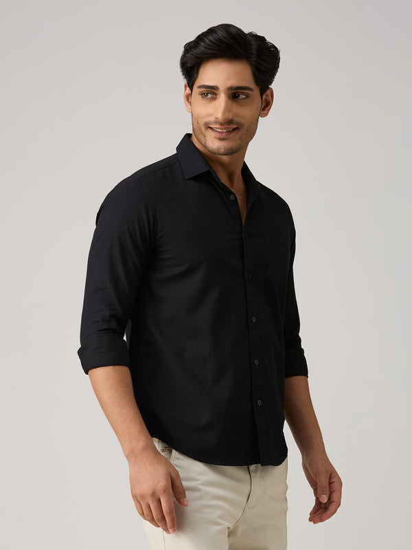 Men's Black Solid Slim Fit Shirts