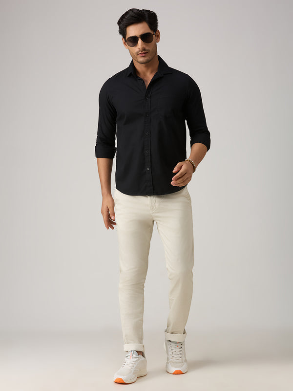 Men's Black Solid Slim Fit Shirts