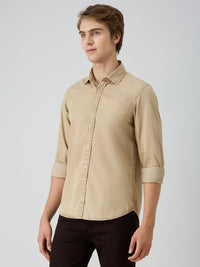 Men's Beige Solid Straight Fit Shirts