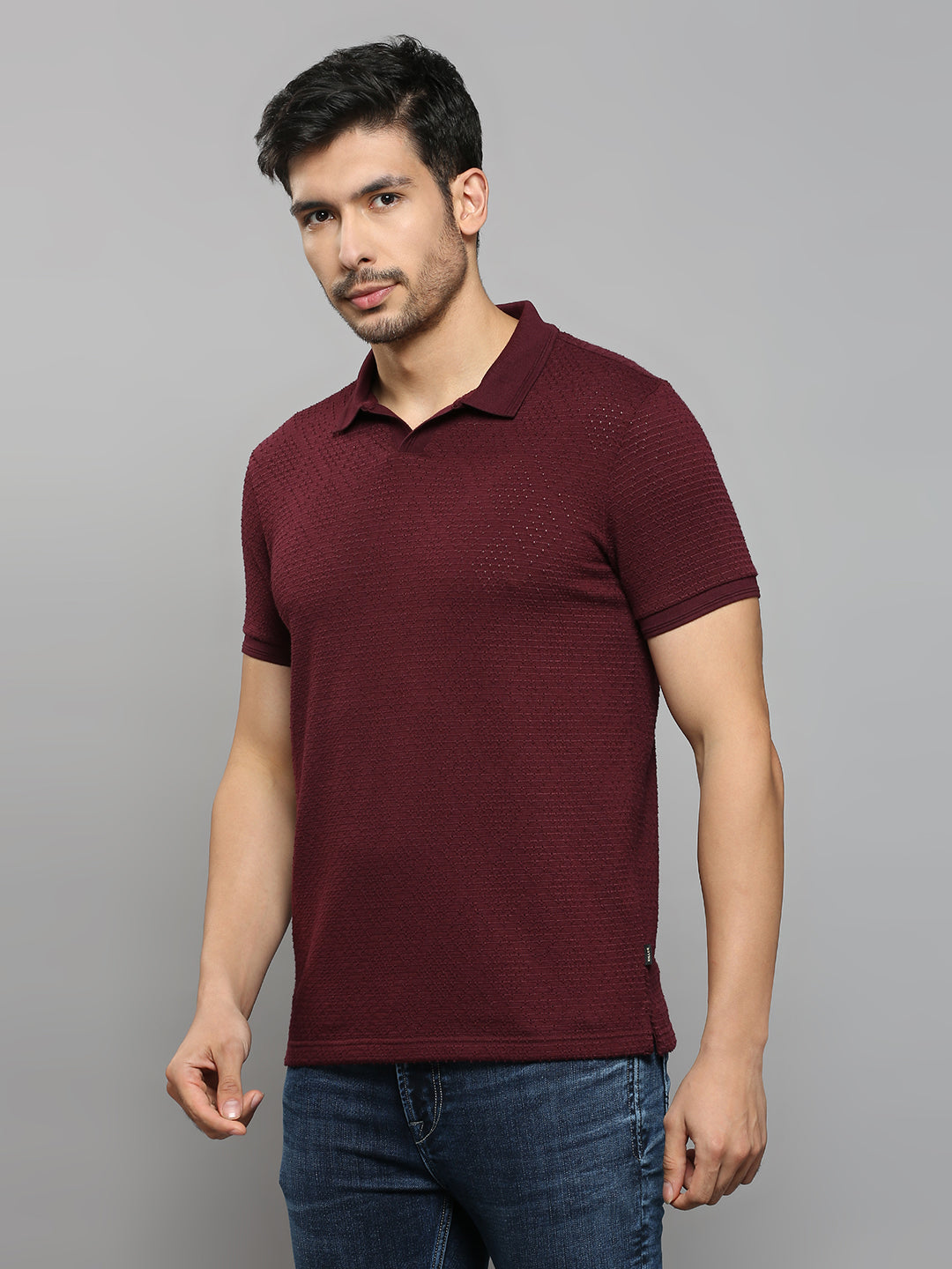 Men's Maroon Solid Slim Fit T-Shirts