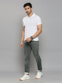 Men's White Solid Slim Fit T-Shirts