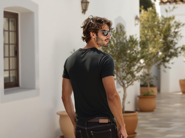 MEN'S GRAPHIC RELAXED FIT T-SHIRT-BLACK